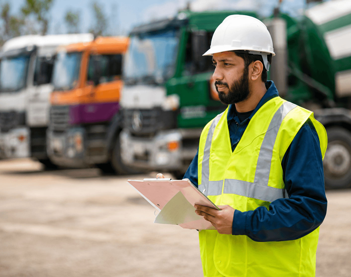 Aspect Logistics High-Standard Fleet Operations and Transport Vehicles